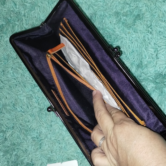 HOBO Glam Mavis Leather Snakeskin Print Clutch - Picture 5 of 10